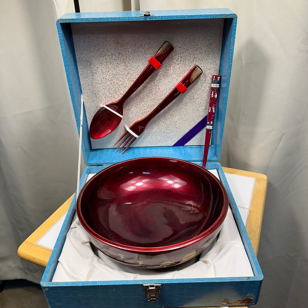 NY Japan Lacquerware Bowl Set Unisex OS Red Gold Pagoda Landscape Excellent
